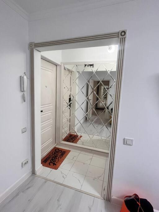 Apartment 2-х комнатная в центре район цума